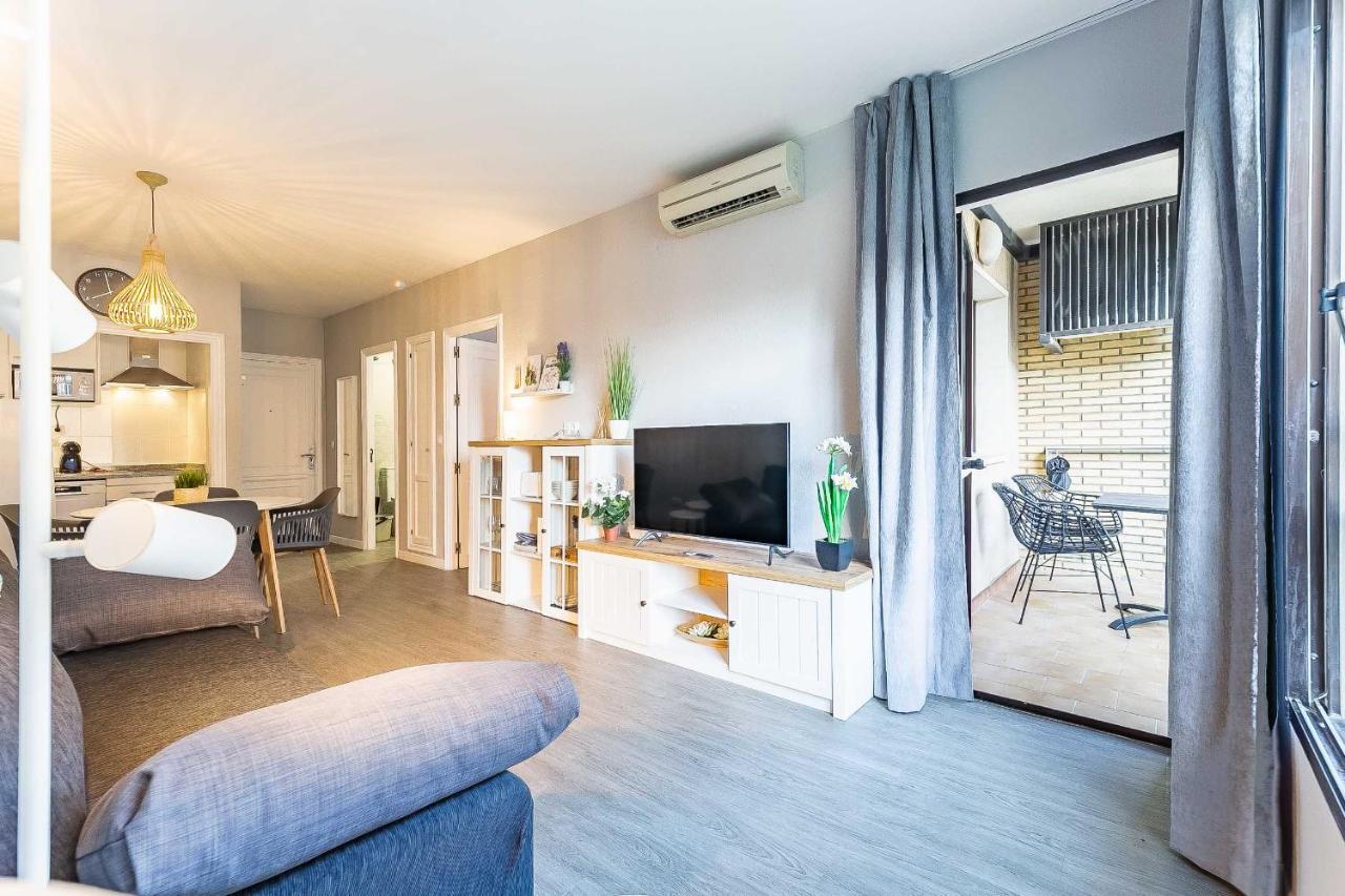 76-Lovely Beach Front Apartment In Fuengirola Exterior foto