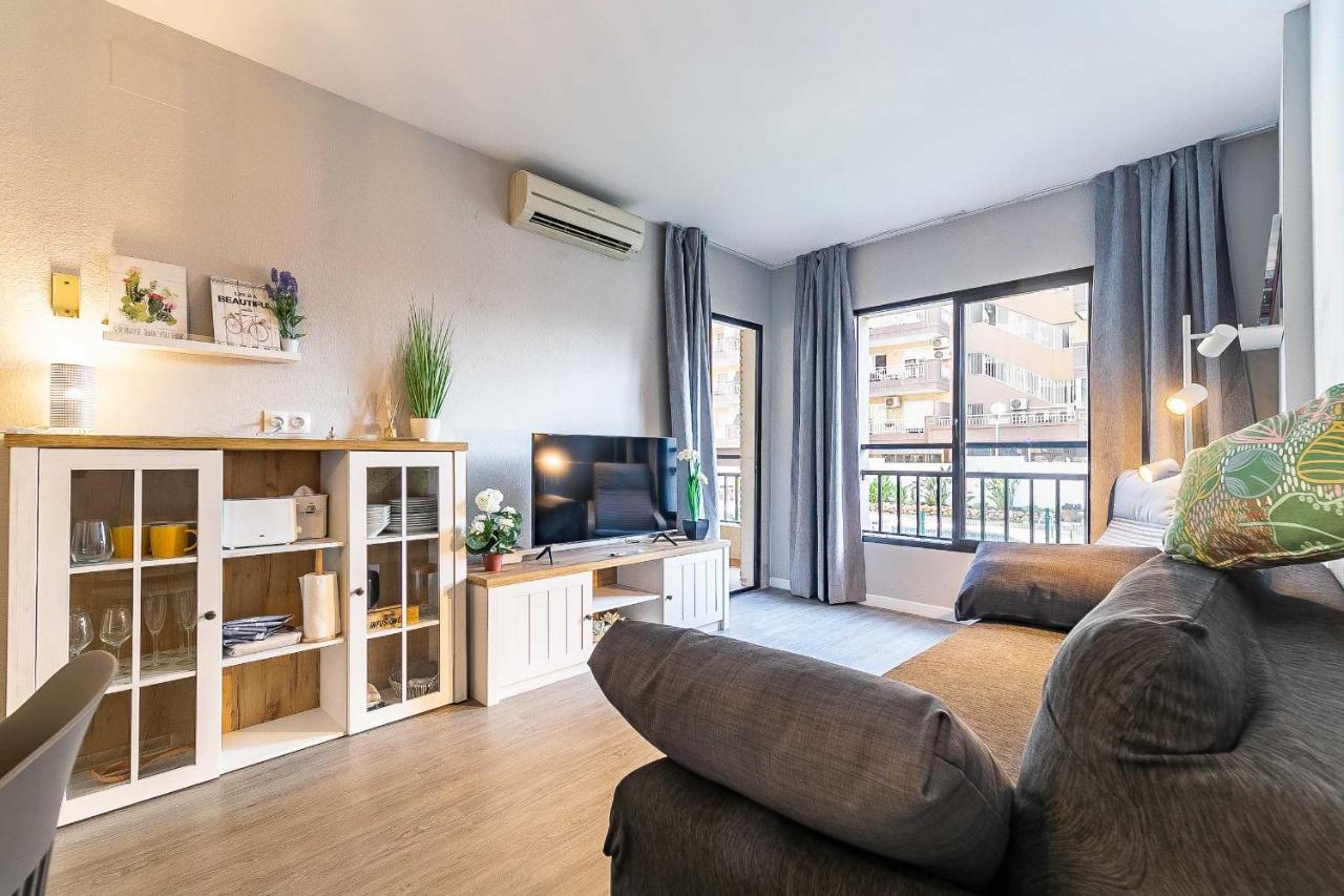 76-Lovely Beach Front Apartment In Fuengirola Exterior foto